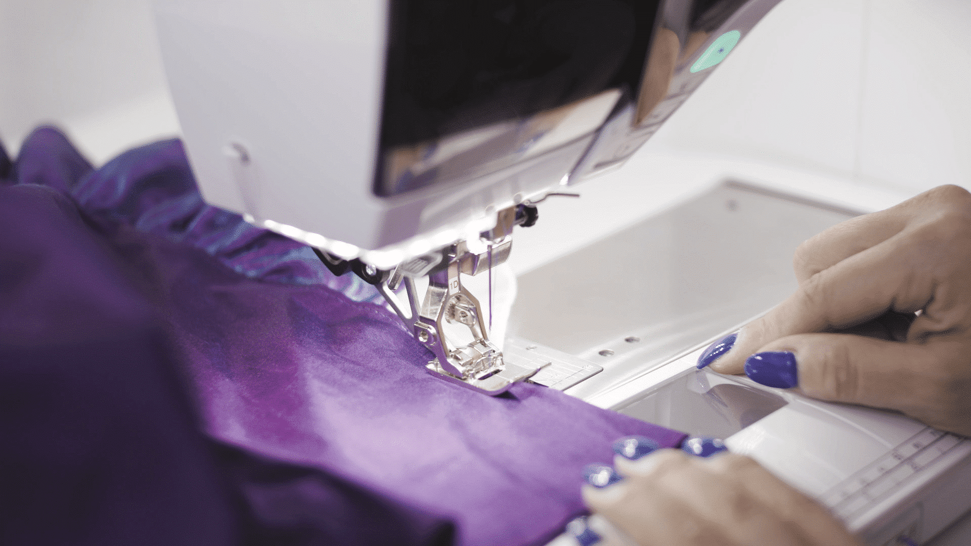 Bernina 590 naai- en borduurmachine | Schuring naaimachines