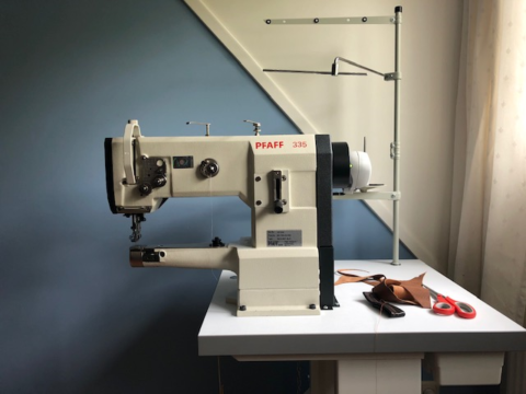 Pfaff 335 Tripple vrije arm geheel vrij opbouw