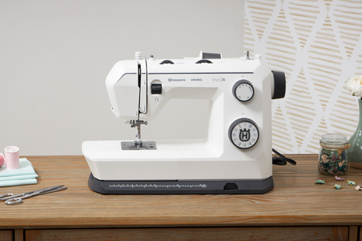Husqvarna-Viking Onyx 25